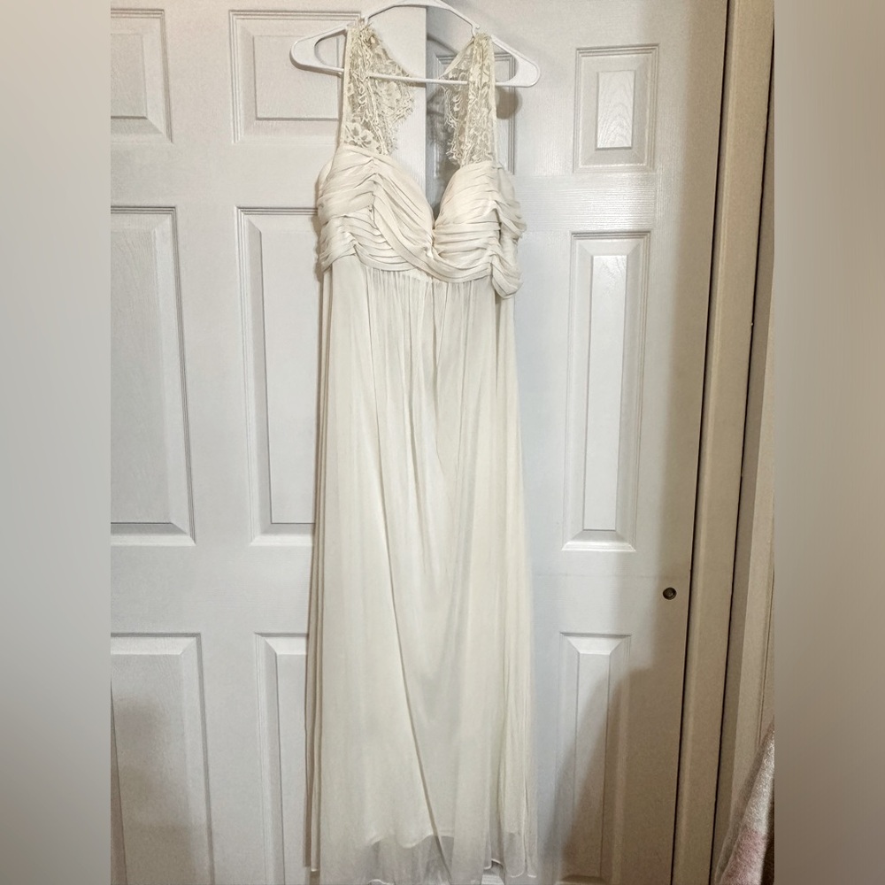 NWT LONG WHITE 3xl DRESS